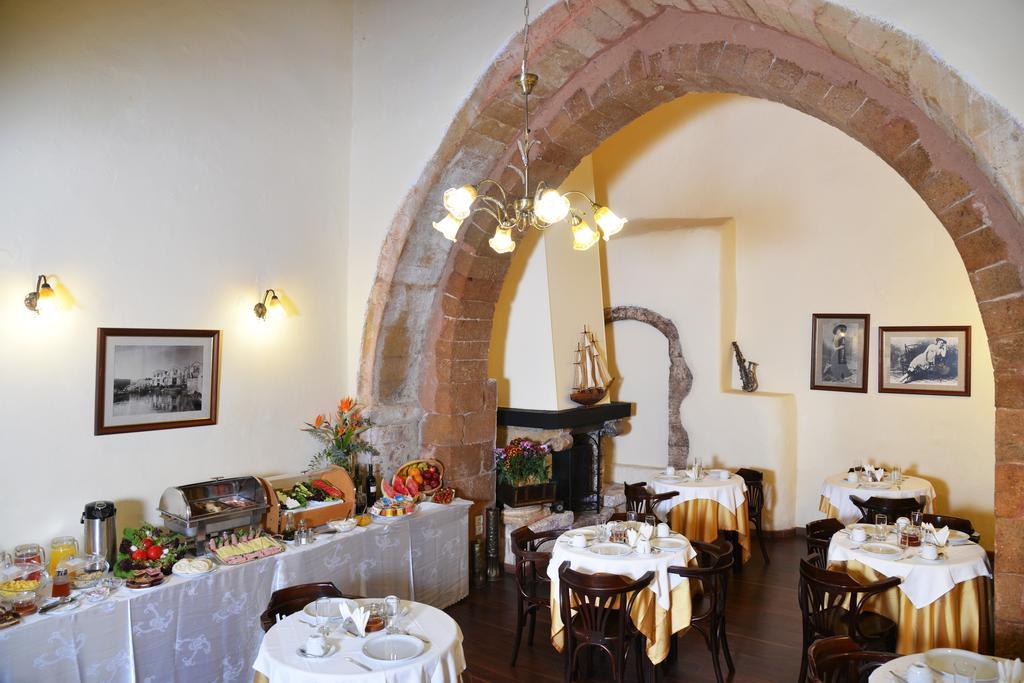 Porto Del Colombo Traditional Boutique Hotel Chania  ภายนอก รูปภาพ