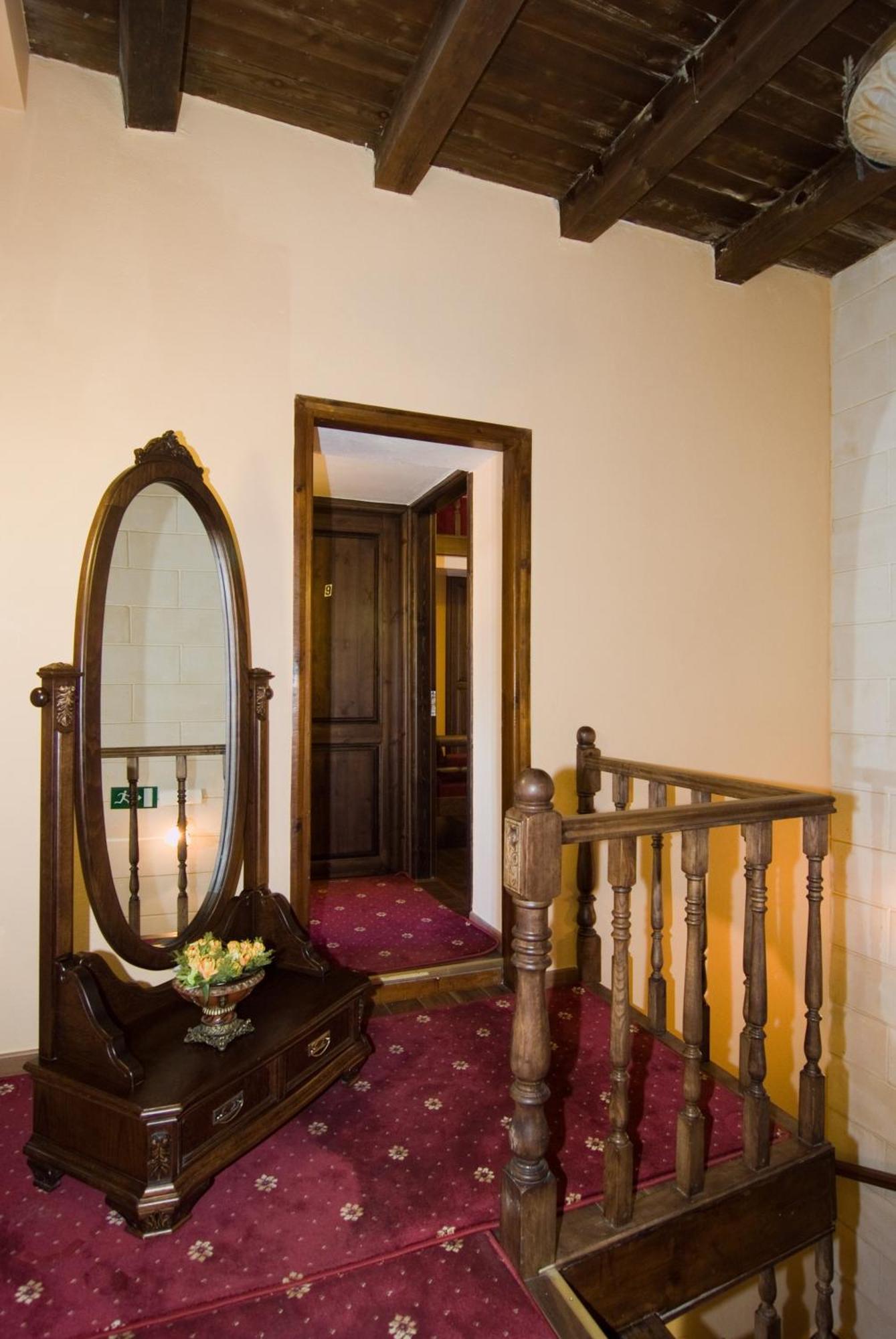 Porto Del Colombo Traditional Boutique Hotel Chania  ภายนอก รูปภาพ